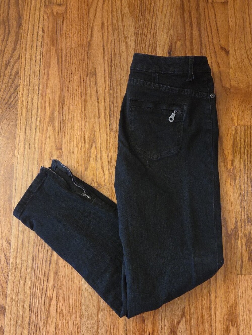 Chico's Dark Black Stretch Jeans with Ankle Zips Size: S/6 (Chico's .5)